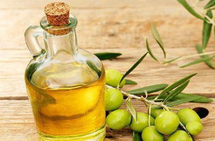 Which brand of olive oil is best for salads?